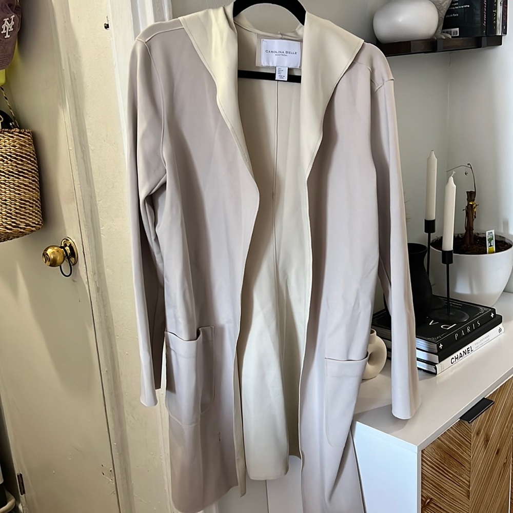 Carolina belle montreal thin jacket with hood